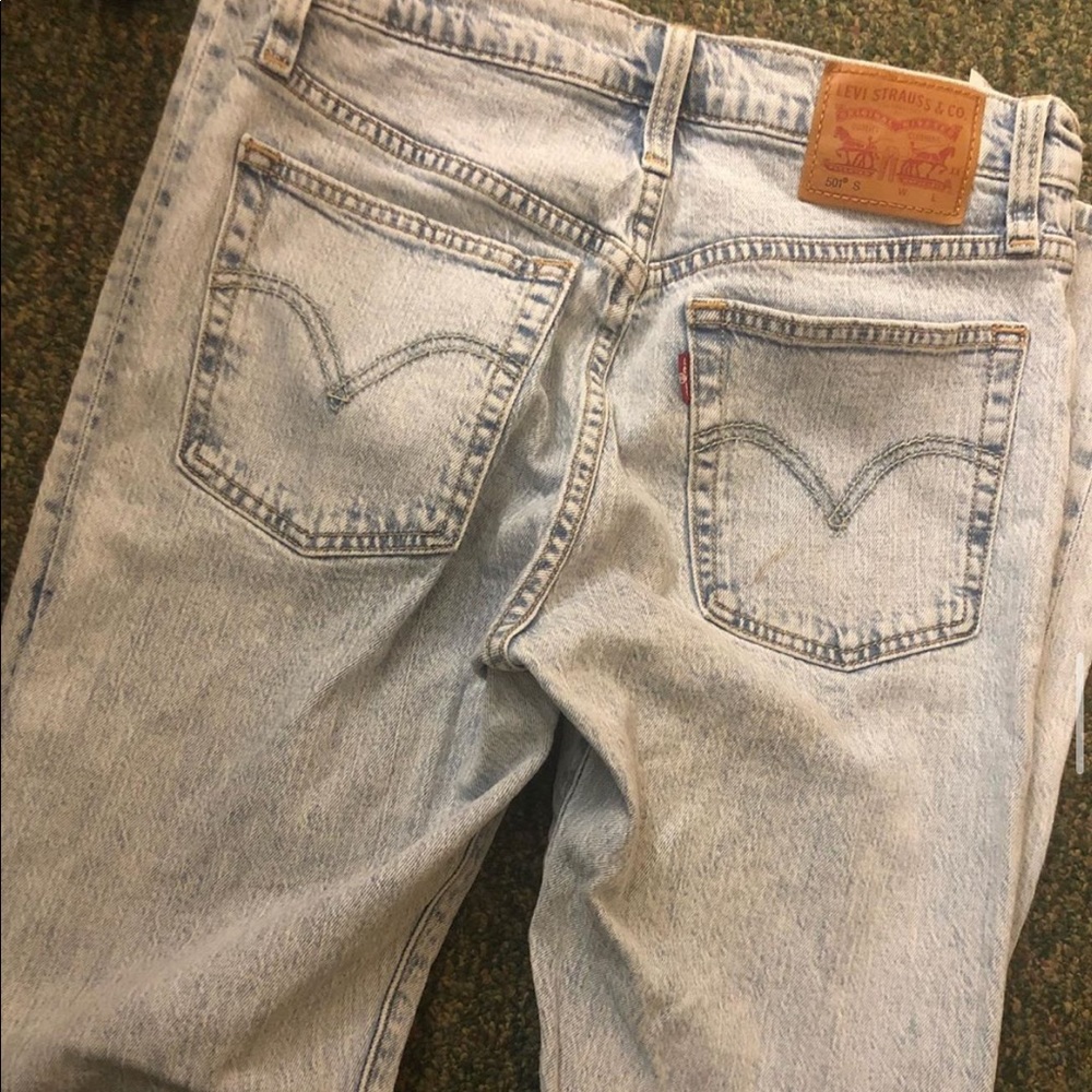 Light washed Highwaisted Levi’s